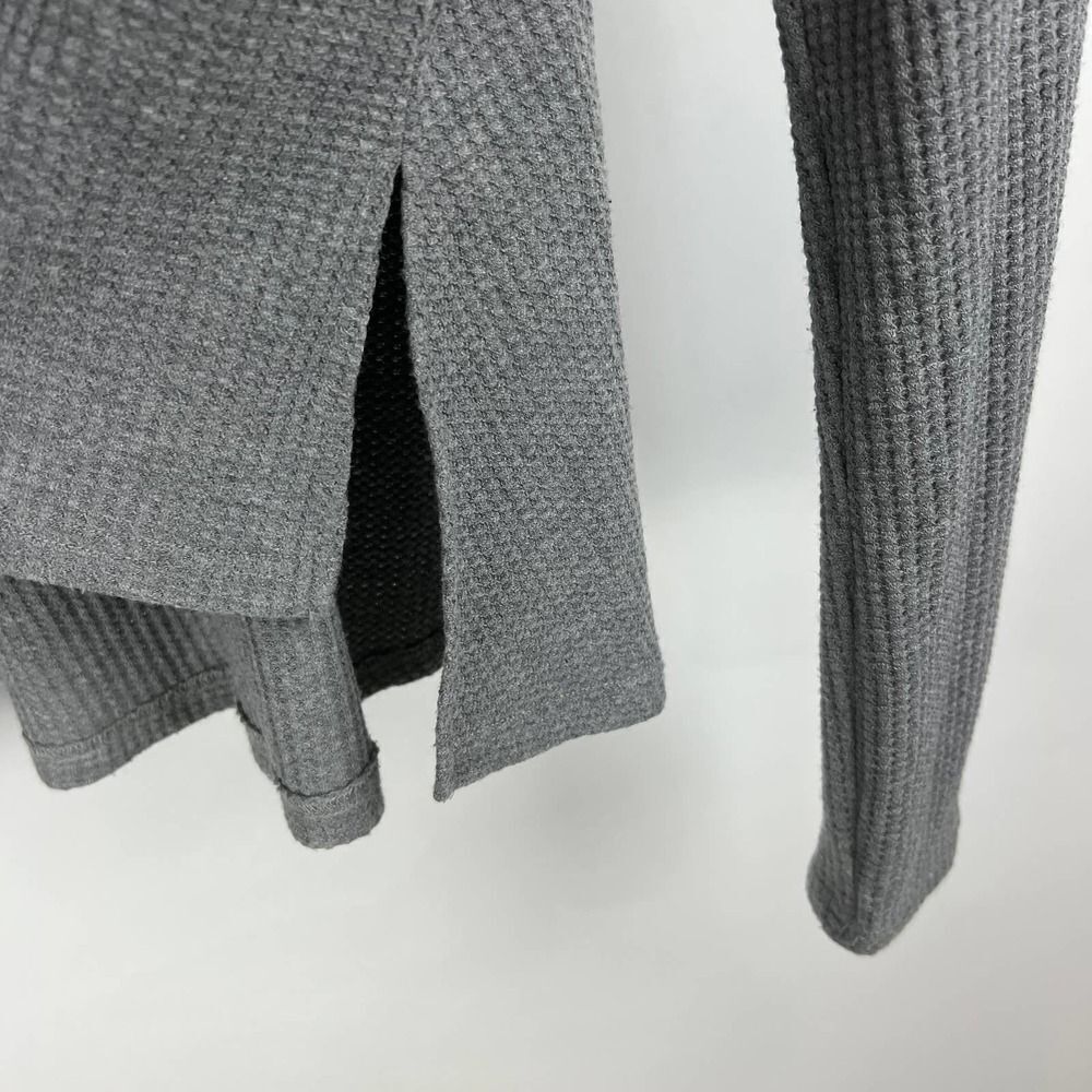 Poof Waffle Knit V-Neck Long Sleeve Med - Picture 3 of 4